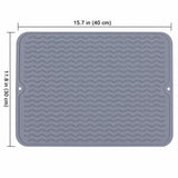 Mat dimensions: 40 cm long and 30 cm wide.
