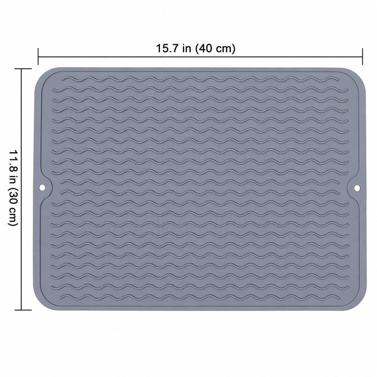 Mat dimensions: 40 cm long and 30 cm wide.