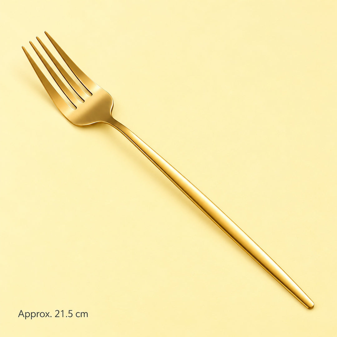 One gold dinner fork, approximately 21.5 cm long.