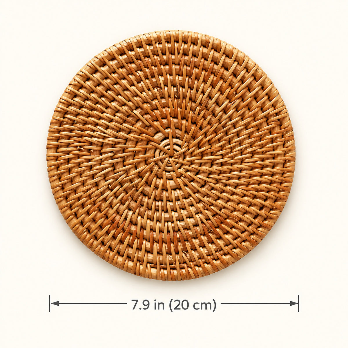Round rattan trivet, 7.9 in (20 cm) diameter.