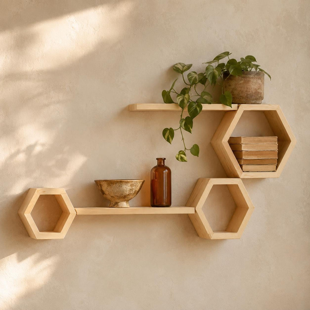 Five-piece pine shelf set with a long ledge, three hexagons and a trailing plant