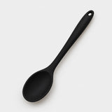 One black medium silicone spoon, 20.8 x 4.2 cm.