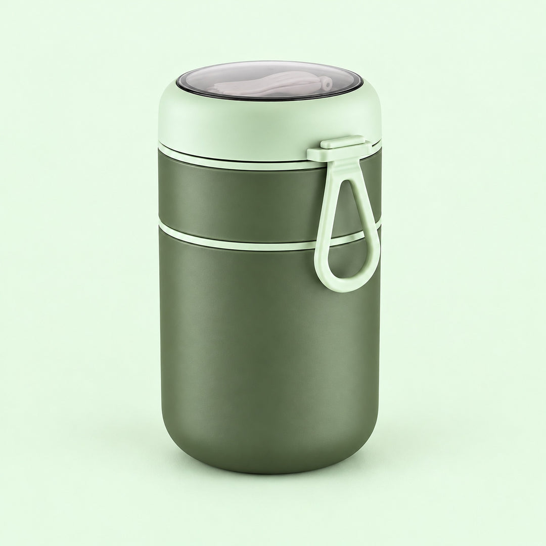 One assembled green 710 ml food jar with fitted lid.
