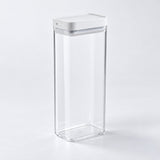 Empty 1800 ml clear PP storage container with white lid.