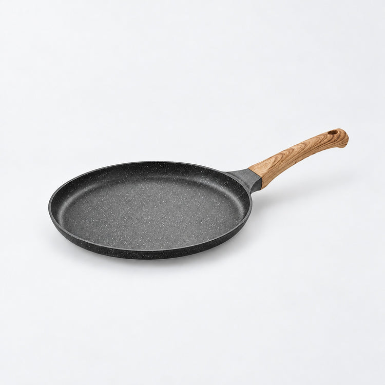 Black 28 cm Maifan-coated pan with wood-grain bakelite handle, empty.