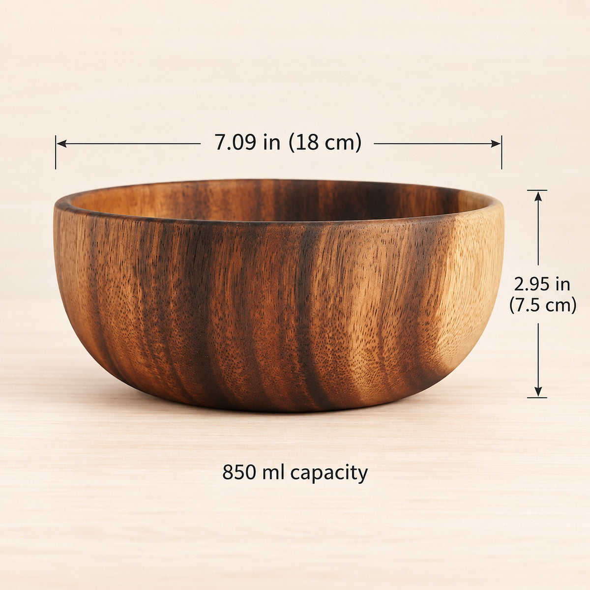 Acacia bowl, 7.09 in (18 cm) diameter, 2.95 in (7.5 cm) high, 850 ml capacity.