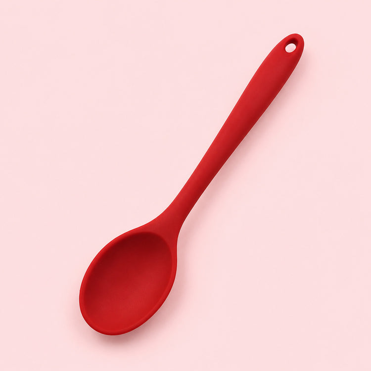 One red medium silicone spoon, 20.8 x 4.2 cm.
