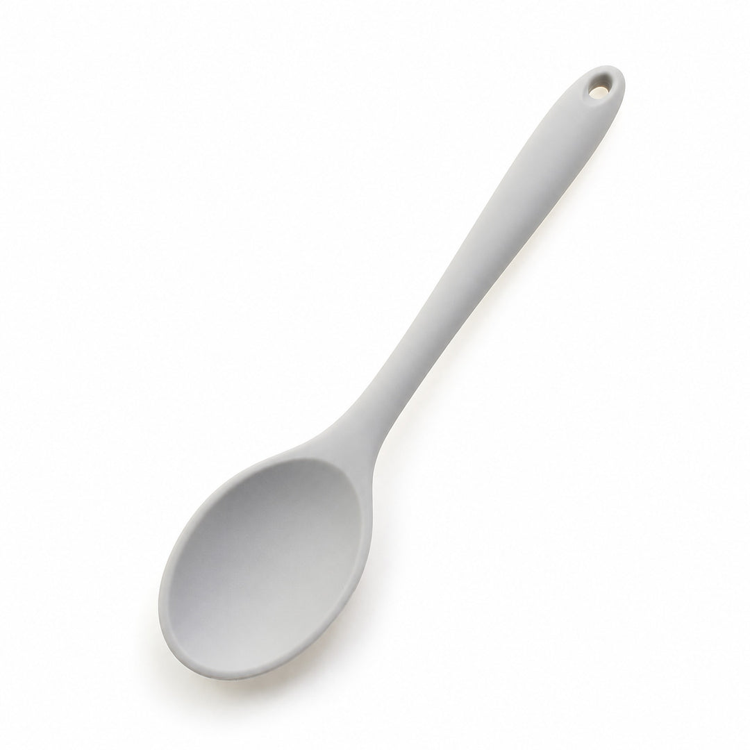 One light gray medium silicone spoon, 20.8 x 4.2 cm.