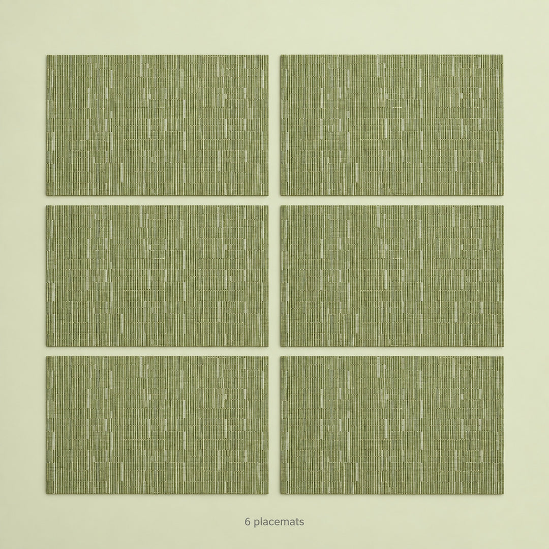Green woven vinyl placemats, 6-piece set, 30 by 45 cm each.