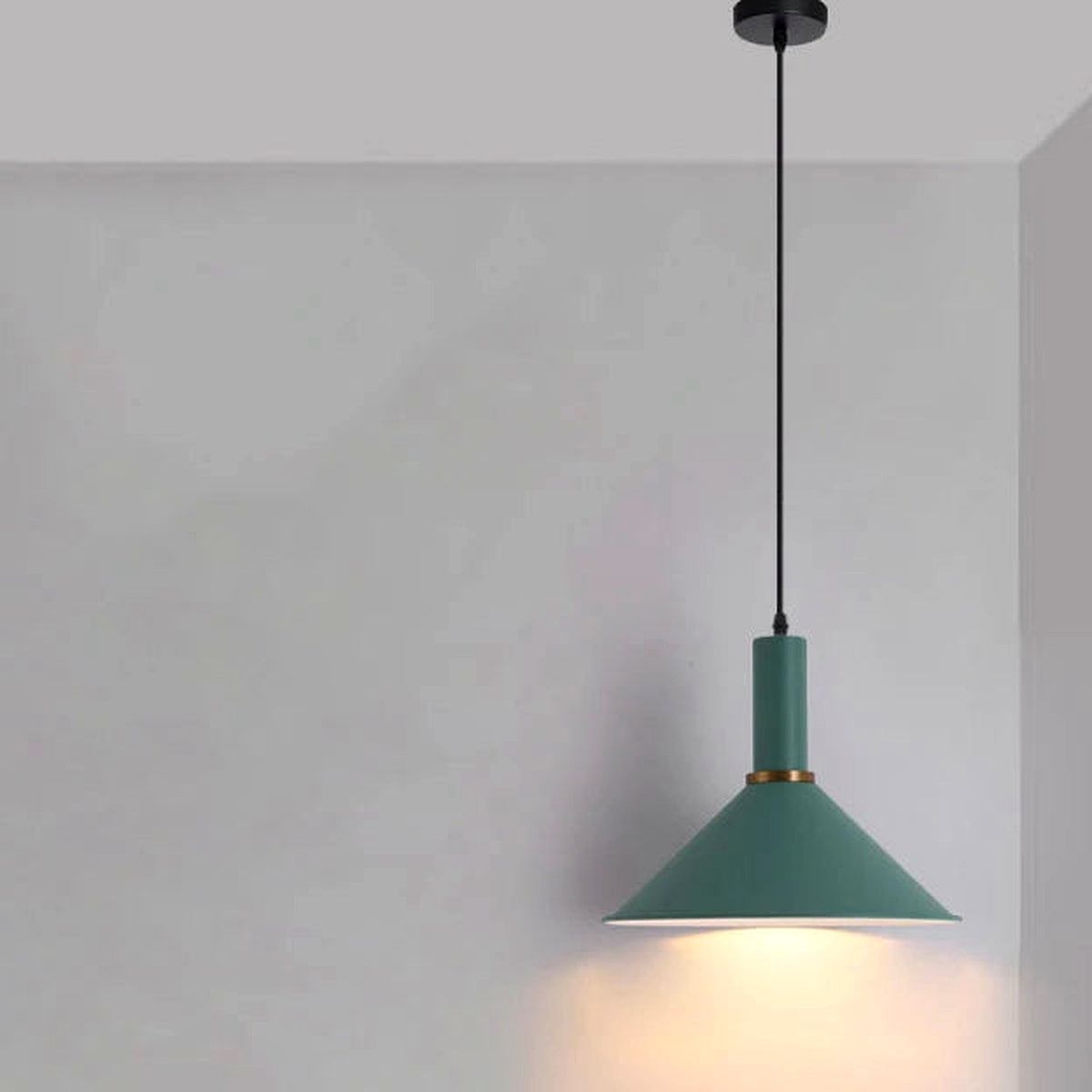 Metal Pendant Light, Colorful E27 Kitchen Pendant Light Fixture - Green Style 2 variant studio v2