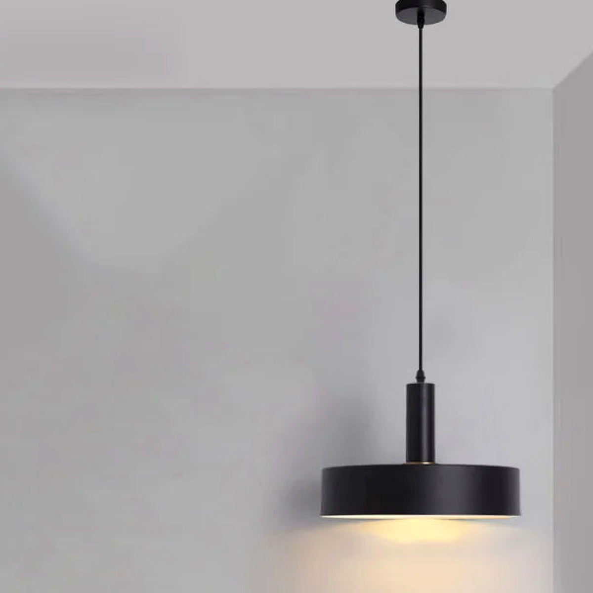 Metal Pendant Light, Colorful E27 Kitchen Pendant Light Fixture - Black Style 4 variant studio v2